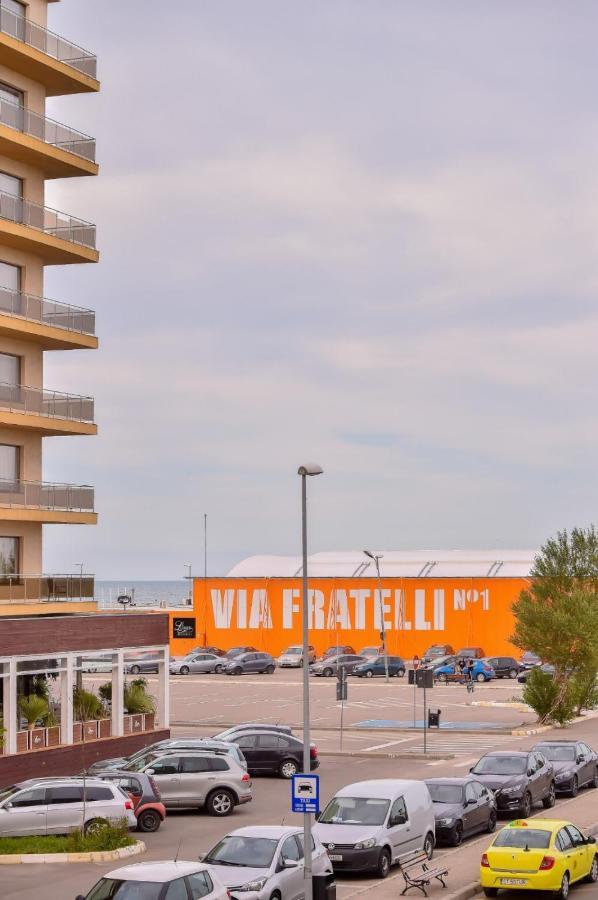 Summerland Relax Apartments Mamaia Exterior foto