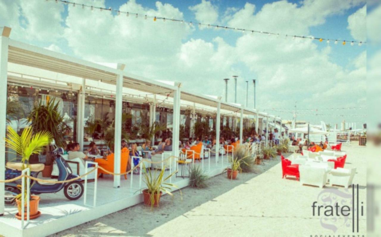Summerland Relax Apartments Mamaia Exterior foto