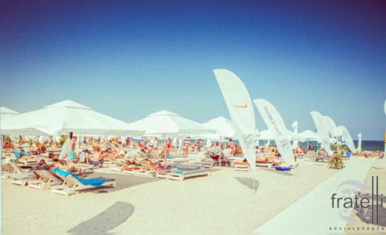 Summerland Relax Apartments Mamaia Exterior foto