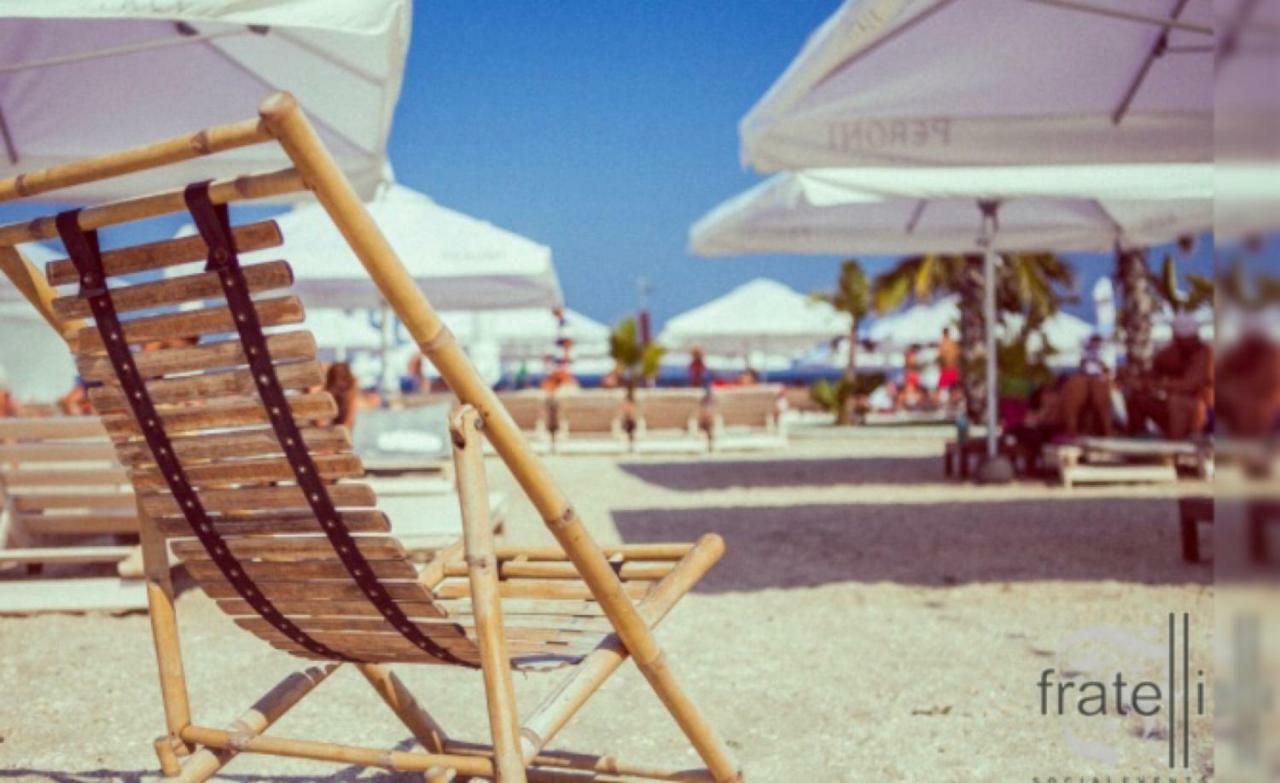 Summerland Relax Apartments Mamaia Exterior foto
