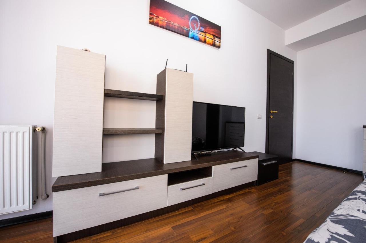 Summerland Relax Apartments Mamaia Exterior foto