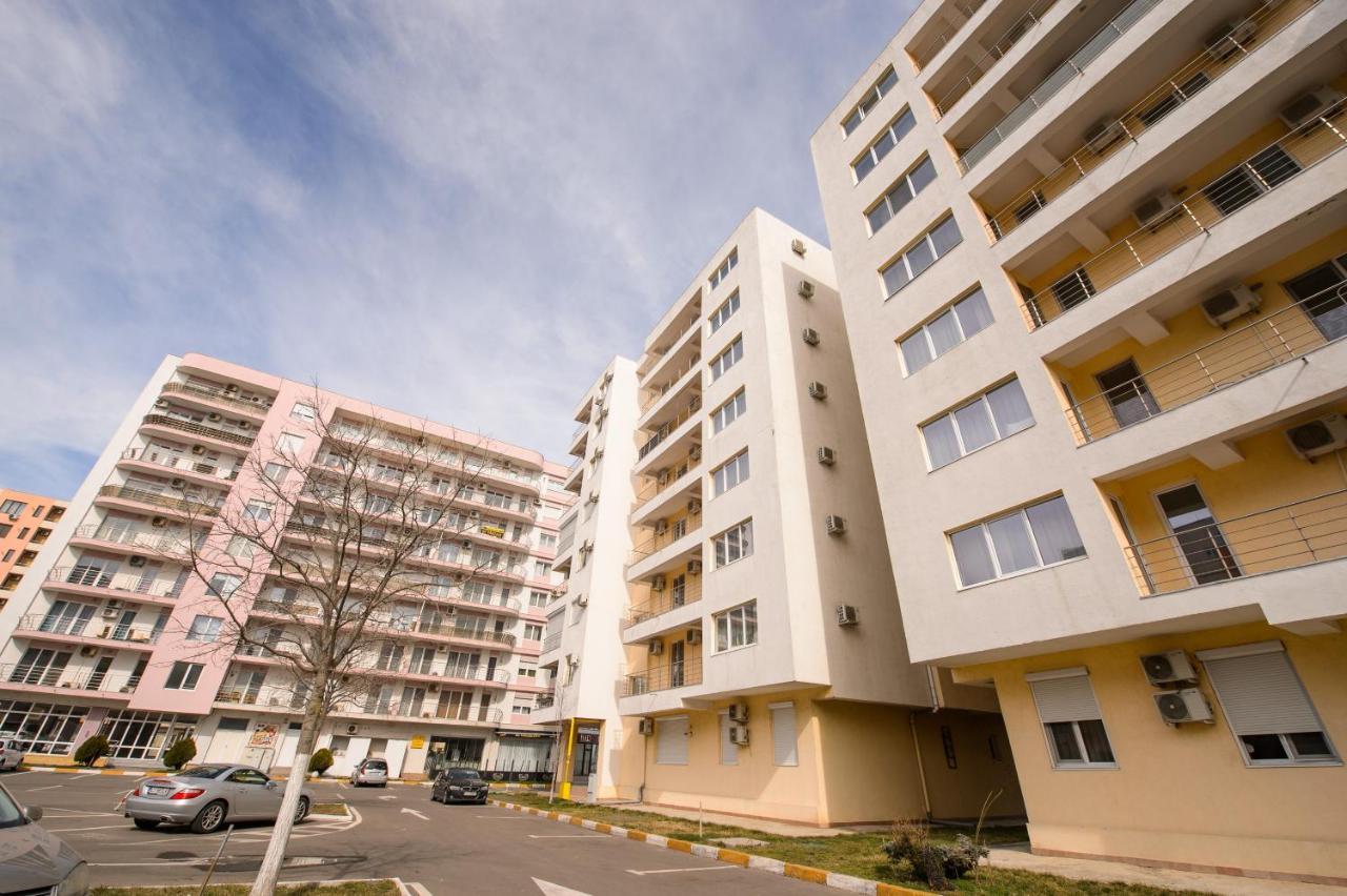 Summerland Relax Apartments Mamaia Exterior foto